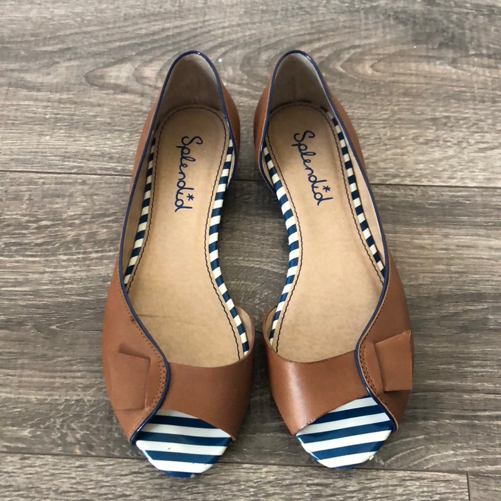 Splendid Peep toe flat
